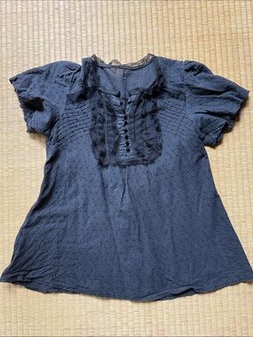 Black Cotton Lace-Trim Short Sleeve Top